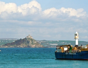 St Michael's Mount from Penzance: On a clear day